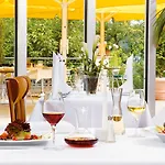 Seminaris Avendi ホテル 4*