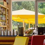 ホテル Seminaris Avendi 4*