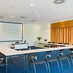 Seminaris Avendi 4* ポツダム