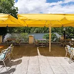 ホテル Seminaris Avendi