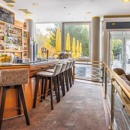 Seminaris Avendi 포츠담