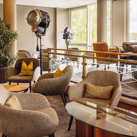 فندق Seminaris Avendi 4*