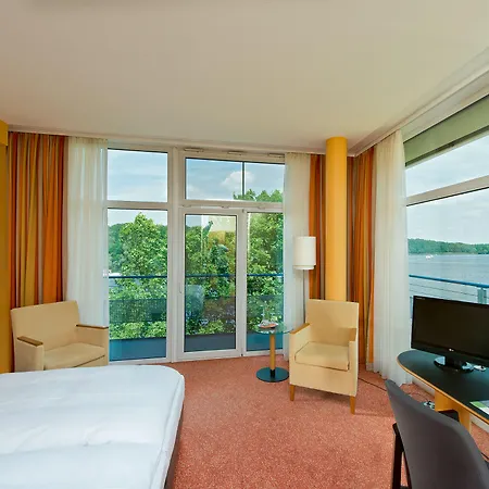 Seminaris Avendi 4*