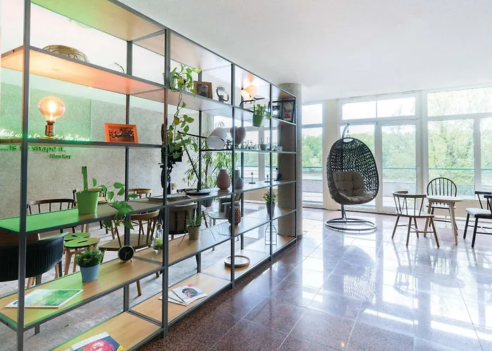 Hotel Seminaris Avendi 4*