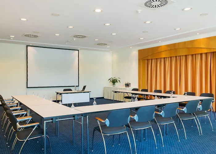 Seminaris Avendi 4* Potsdam