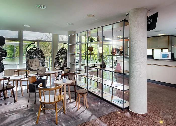 Seminaris Avendi 4* Poczdam